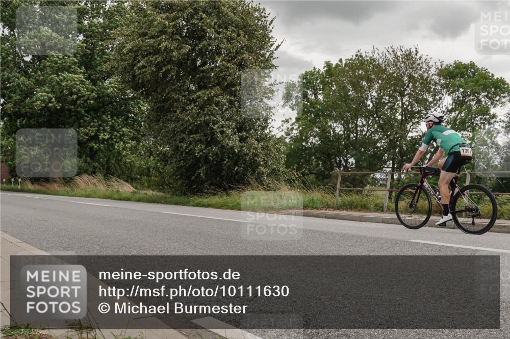 30.08.2026 - Elbe Triathlon Hamburg Michael Burmester http://msf.ph/oto/10111630 30.08.2026 15:06:35 Radfahren 1302 meine-sportfotos.de