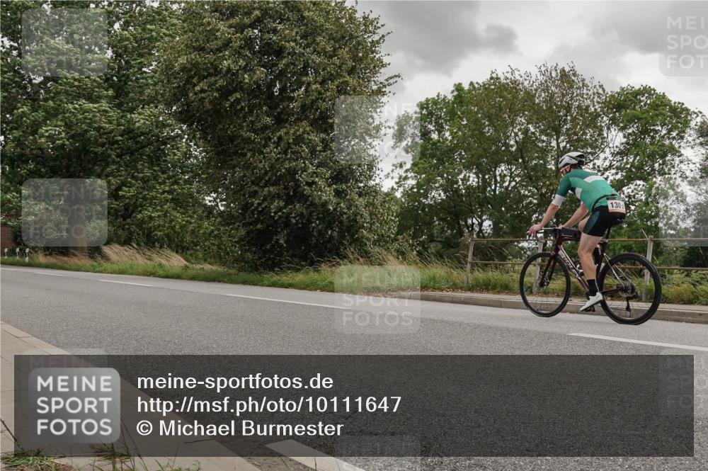 30.08.2026 - Elbe Triathlon Hamburg Michael Burmester http://msf.ph/oto/10111647 30.08.2026 15:11:40 Radfahren 1302 meine-sportfotos.de