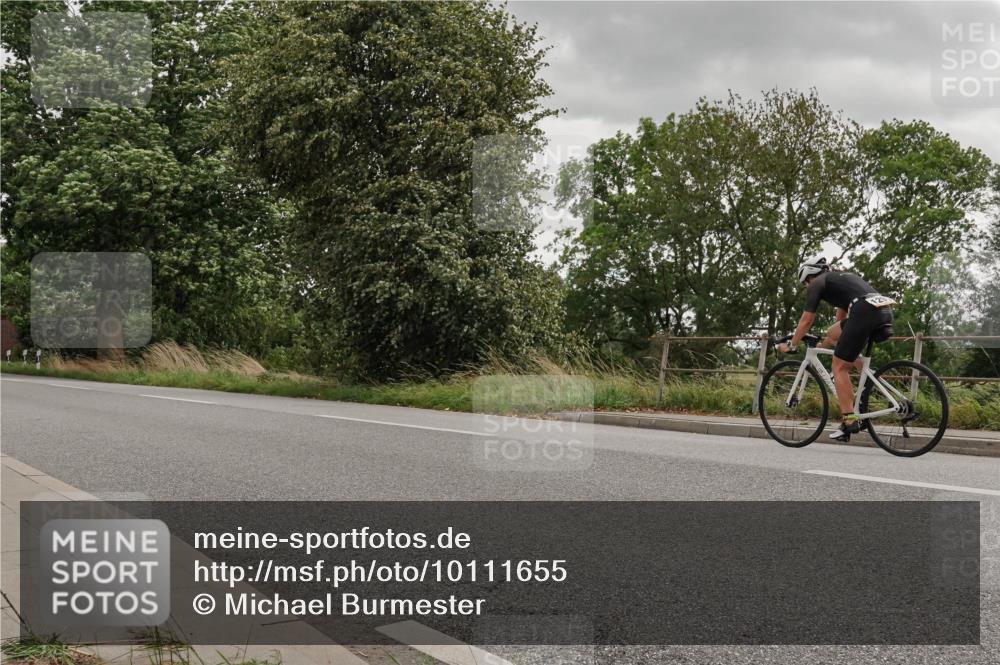 30.08.2026 - Elbe Triathlon Hamburg Michael Burmester http://msf.ph/oto/10111655 30.08.2026 15:13:45 Radfahren  meine-sportfotos.de