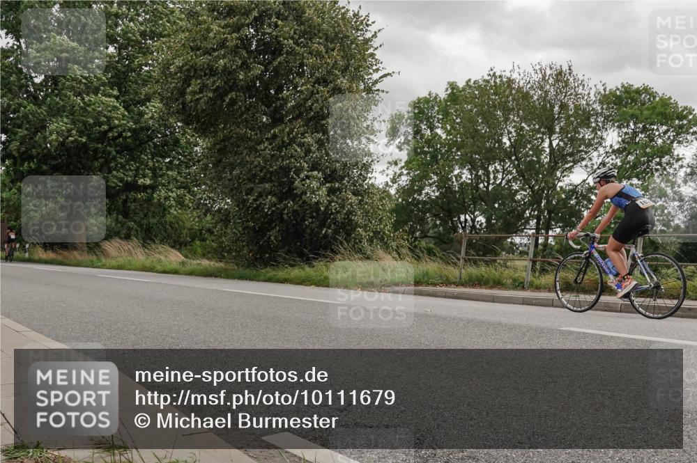 30.08.2026 - Elbe Triathlon Hamburg Michael Burmester http://msf.ph/oto/10111679 30.08.2026 15:20:34 Radfahren  meine-sportfotos.de
