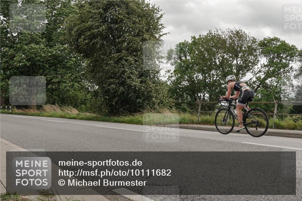 30.08.2026 - Elbe Triathlon Hamburg Michael Burmester http://msf.ph/oto/10111682 30.08.2026 15:21:17 Radfahren  meine-sportfotos.de