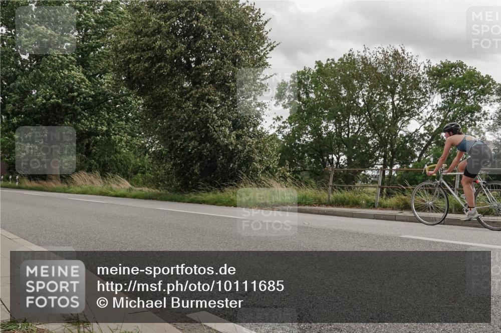 30.08.2026 - Elbe Triathlon Hamburg Michael Burmester http://msf.ph/oto/10111685 30.08.2026 15:21:33 Radfahren  meine-sportfotos.de