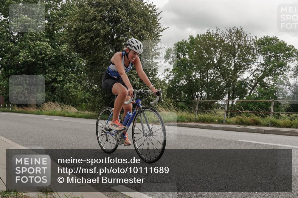 30.08.2026 - Elbe Triathlon Hamburg Michael Burmester http://msf.ph/oto/10111689 30.08.2026 15:21:58 Radfahren  meine-sportfotos.de