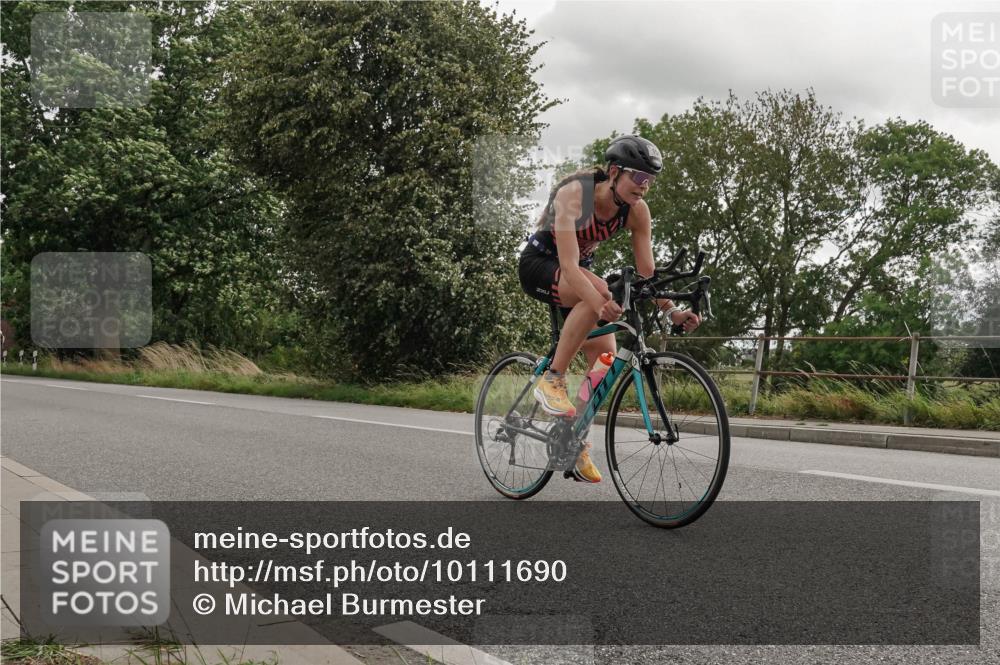 30.08.2026 - Elbe Triathlon Hamburg Michael Burmester http://msf.ph/oto/10111690 30.08.2026 15:22:00 Radfahren  meine-sportfotos.de