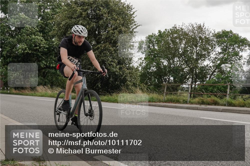 30.08.2026 - Elbe Triathlon Hamburg Michael Burmester http://msf.ph/oto/10111702 30.08.2026 15:23:38 Radfahren 143, 2 meine-sportfotos.de