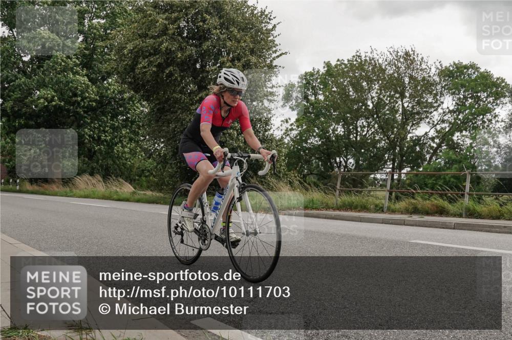 30.08.2026 - Elbe Triathlon Hamburg Michael Burmester http://msf.ph/oto/10111703 30.08.2026 15:23:49 Radfahren  meine-sportfotos.de