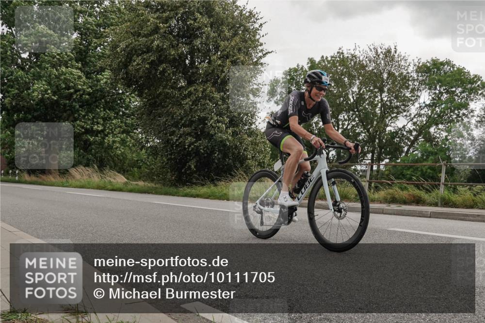 30.08.2026 - Elbe Triathlon Hamburg Michael Burmester http://msf.ph/oto/10111705 30.08.2026 15:23:58 Radfahren  meine-sportfotos.de