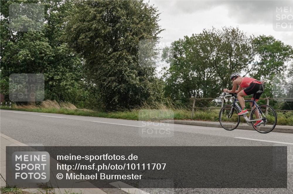 30.08.2026 - Elbe Triathlon Hamburg Michael Burmester http://msf.ph/oto/10111707 30.08.2026 15:24:08 Radfahren  meine-sportfotos.de
