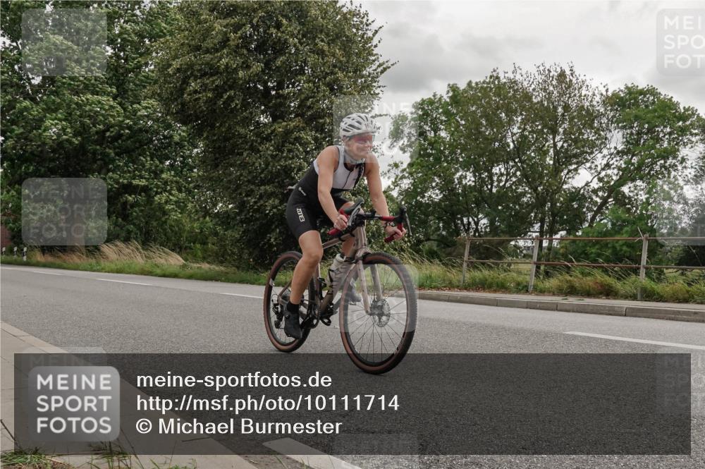 30.08.2026 - Elbe Triathlon Hamburg Michael Burmester http://msf.ph/oto/10111714 30.08.2026 15:25:36 Radfahren  meine-sportfotos.de