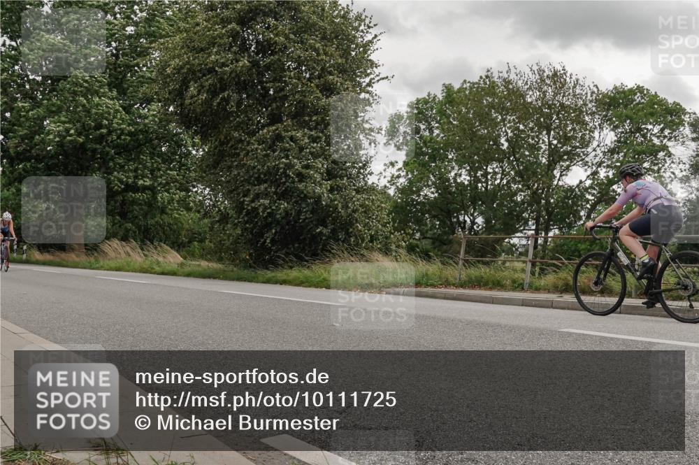 30.08.2026 - Elbe Triathlon Hamburg Michael Burmester http://msf.ph/oto/10111725 30.08.2026 15:26:52 Radfahren  meine-sportfotos.de