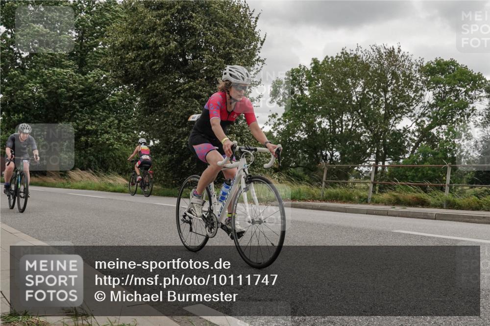 30.08.2026 - Elbe Triathlon Hamburg Michael Burmester http://msf.ph/oto/10111747 30.08.2026 15:28:45 Radfahren  meine-sportfotos.de