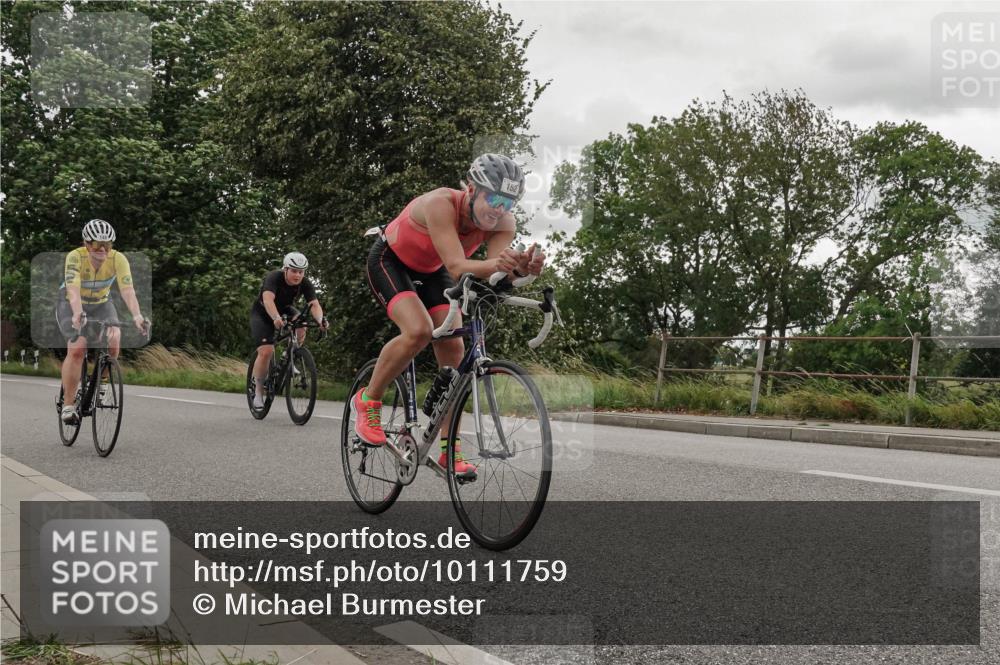 30.08.2026 - Elbe Triathlon Hamburg Michael Burmester http://msf.ph/oto/10111759 30.08.2026 15:30:10 Radfahren  meine-sportfotos.de
