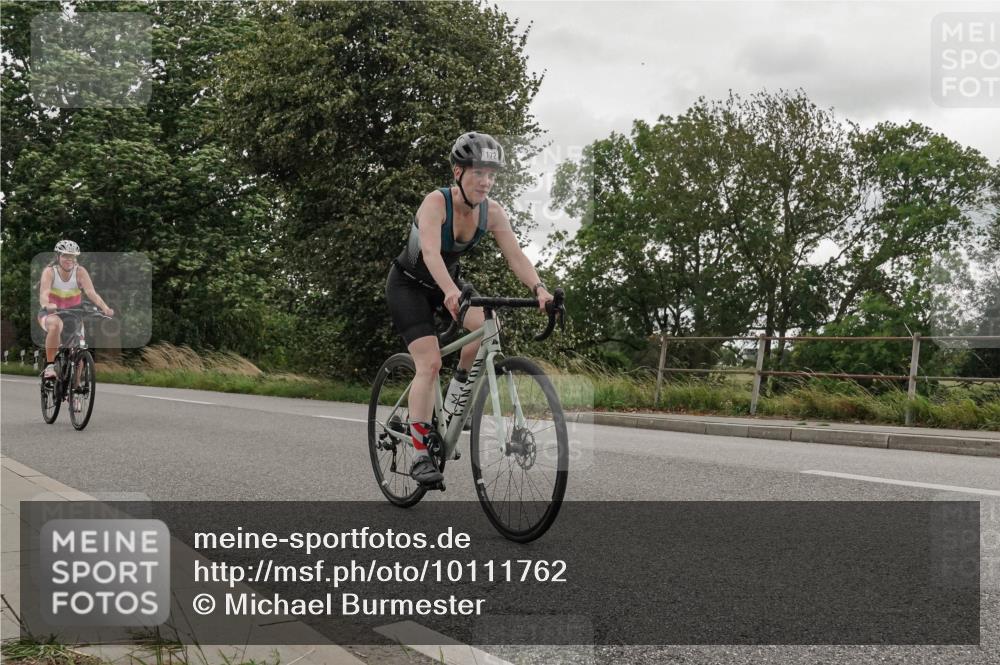 30.08.2026 - Elbe Triathlon Hamburg Michael Burmester http://msf.ph/oto/10111762 30.08.2026 15:30:23 Radfahren  meine-sportfotos.de