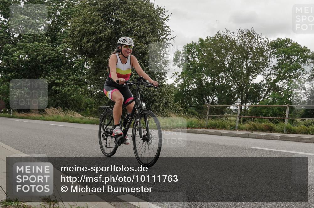 30.08.2026 - Elbe Triathlon Hamburg Michael Burmester http://msf.ph/oto/10111763 30.08.2026 15:30:24 Radfahren  meine-sportfotos.de