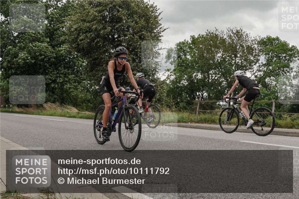 30.08.2026 - Elbe Triathlon Hamburg Michael Burmester http://msf.ph/oto/10111792 30.08.2026 15:33:03 Radfahren  meine-sportfotos.de