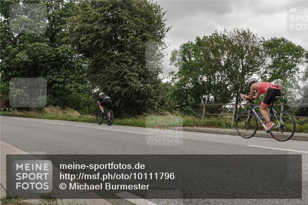 30.08.2026 - Elbe Triathlon Hamburg Michael Burmester http://msf.ph/oto/10111796 30.08.2026 15:33:30 Radfahren  meine-sportfotos.de