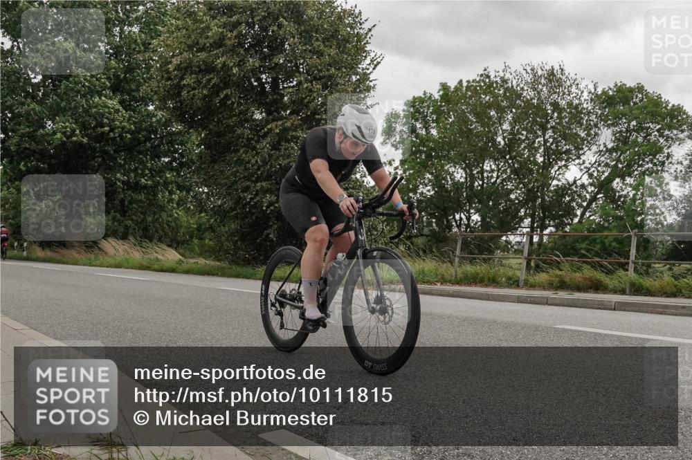 30.08.2026 - Elbe Triathlon Hamburg Michael Burmester http://msf.ph/oto/10111815 30.08.2026 15:34:50 Radfahren 179 meine-sportfotos.de