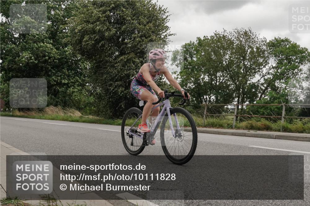 30.08.2026 - Elbe Triathlon Hamburg Michael Burmester http://msf.ph/oto/10111828 30.08.2026 15:35:55 Radfahren  meine-sportfotos.de