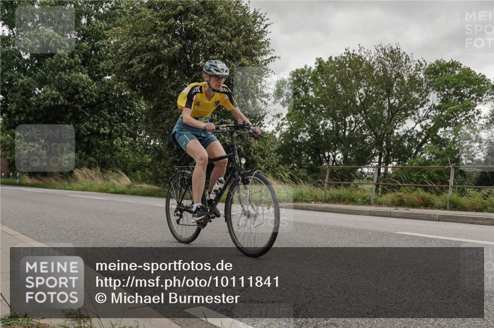 30.08.2026 - Elbe Triathlon Hamburg Michael Burmester http://msf.ph/oto/10111841 30.08.2026 15:37:20 Radfahren  meine-sportfotos.de