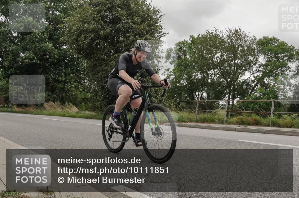 30.08.2026 - Elbe Triathlon Hamburg Michael Burmester http://msf.ph/oto/10111851 30.08.2026 15:38:56 Radfahren 171 meine-sportfotos.de