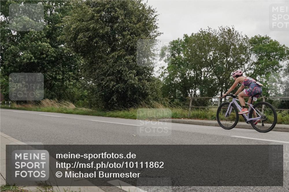 30.08.2026 - Elbe Triathlon Hamburg Michael Burmester http://msf.ph/oto/10111862 30.08.2026 15:39:37 Radfahren  meine-sportfotos.de