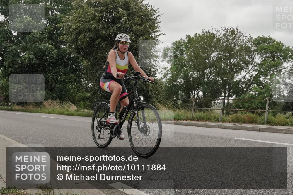 30.08.2026 - Elbe Triathlon Hamburg Michael Burmester http://msf.ph/oto/10111884 30.08.2026 15:42:19 Radfahren 178 meine-sportfotos.de