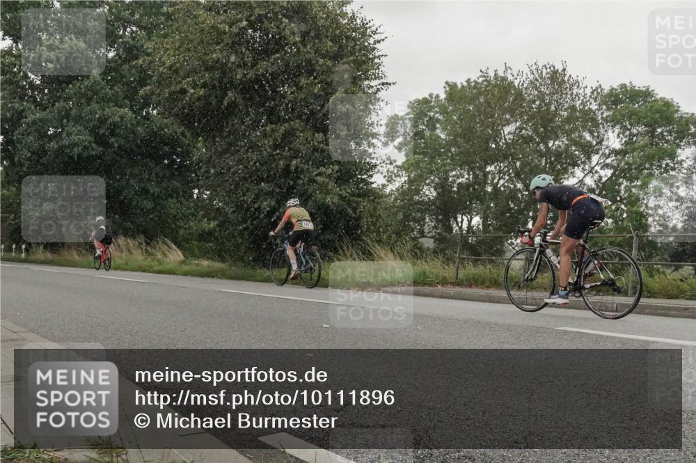 30.08.2026 - Elbe Triathlon Hamburg Michael Burmester http://msf.ph/oto/10111896 30.08.2026 15:44:21 Radfahren  meine-sportfotos.de