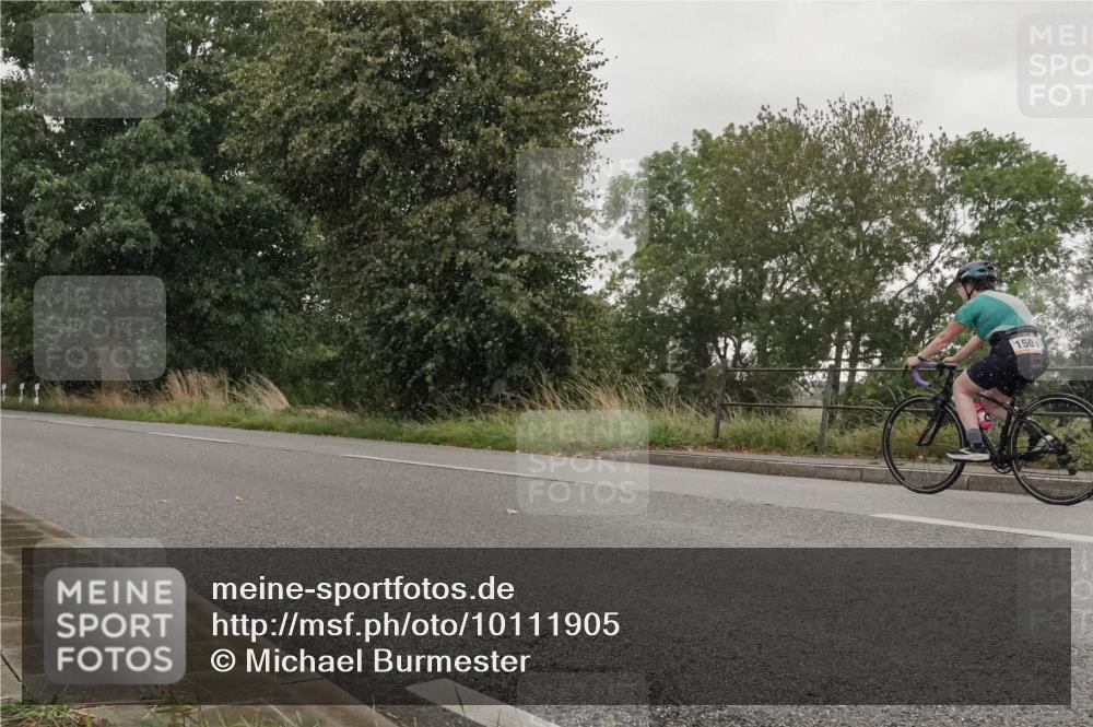 30.08.2026 - Elbe Triathlon Hamburg Michael Burmester http://msf.ph/oto/10111905 30.08.2026 15:45:45 Radfahren 150 meine-sportfotos.de