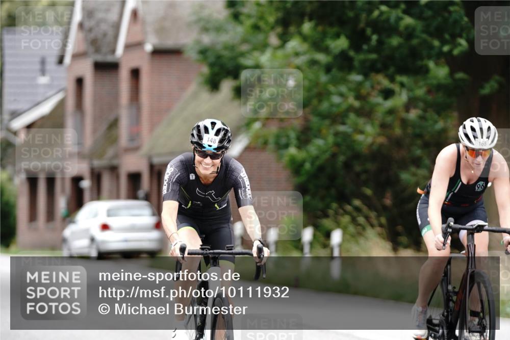 30.08.2026 - Elbe Triathlon Hamburg Michael Burmester http://msf.ph/oto/10111932 30.08.2026 14:10:03 Radfahren 148, 168 meine-sportfotos.de