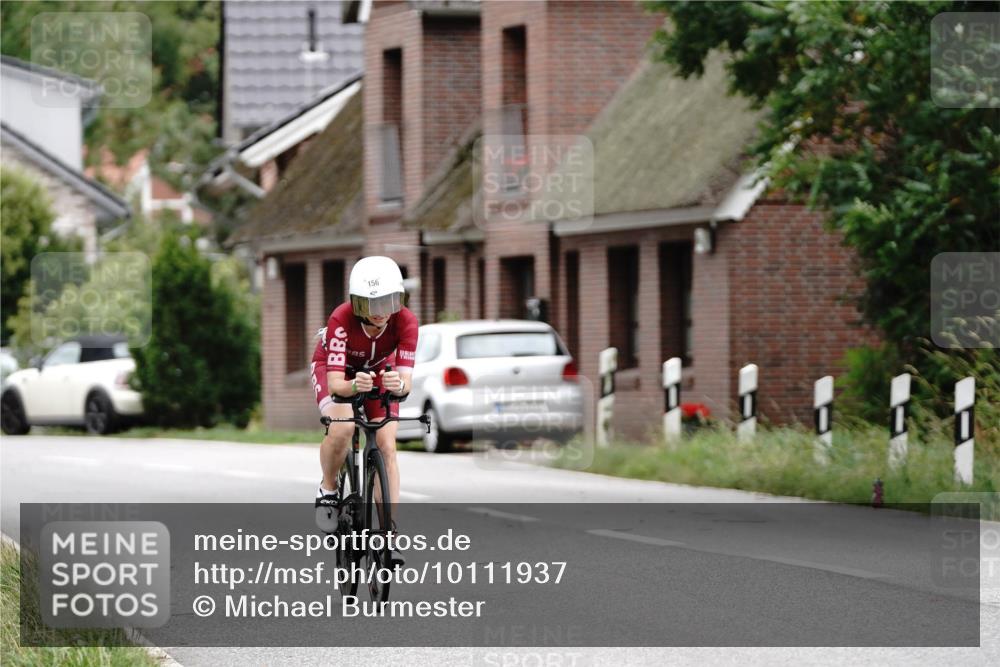 30.08.2026 - Elbe Triathlon Hamburg Michael Burmester http://msf.ph/oto/10111937 30.08.2026 14:10:12 Radfahren 131, 156 meine-sportfotos.de