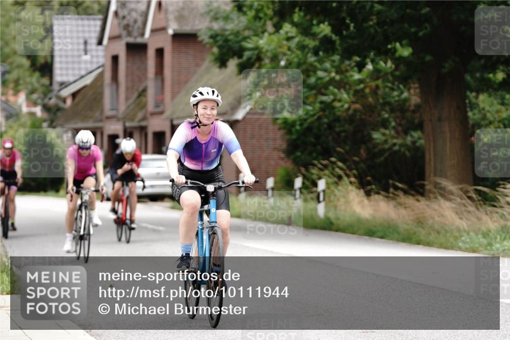 30.08.2026 - Elbe Triathlon Hamburg Michael Burmester http://msf.ph/oto/10111944 30.08.2026 14:13:00 Radfahren 130, 145, 154, 178 meine-sportfotos.de