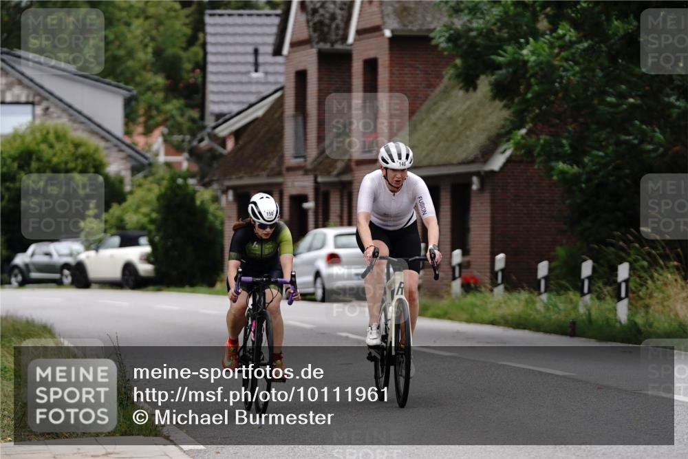 30.08.2026 - Elbe Triathlon Hamburg Michael Burmester http://msf.ph/oto/10111961 30.08.2026 14:13:44 Radfahren 150, 140, 150 meine-sportfotos.de