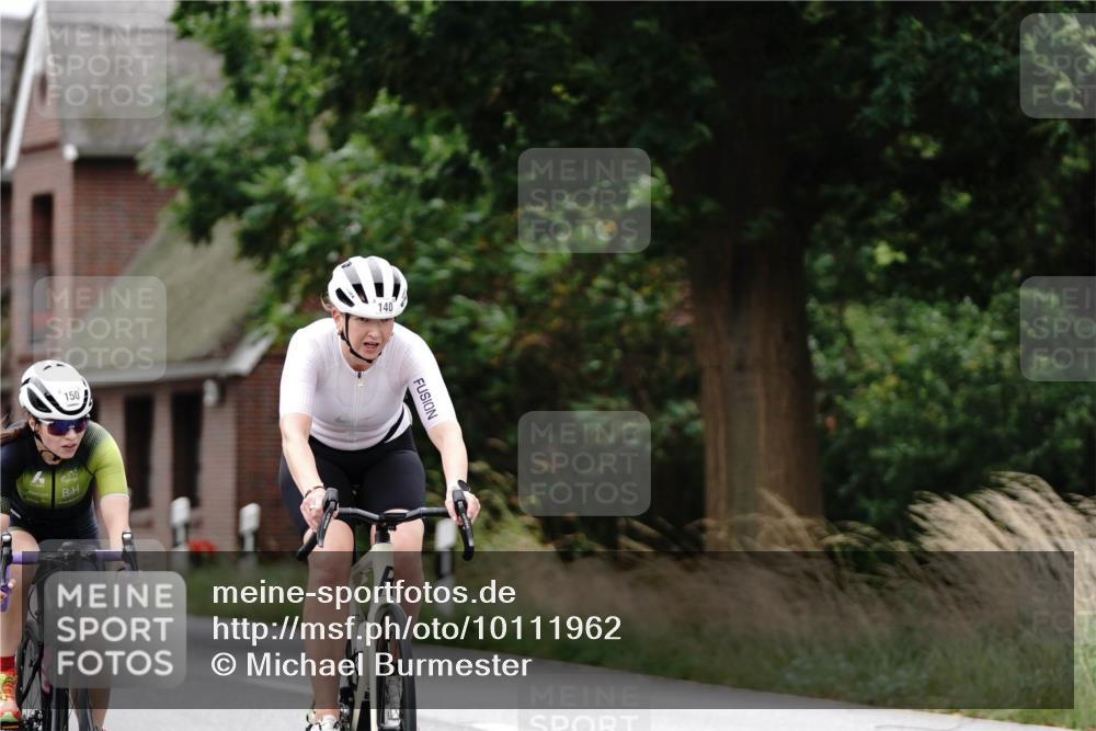 30.08.2026 - Elbe Triathlon Hamburg Michael Burmester http://msf.ph/oto/10111962 30.08.2026 14:13:45 Radfahren 150 meine-sportfotos.de
