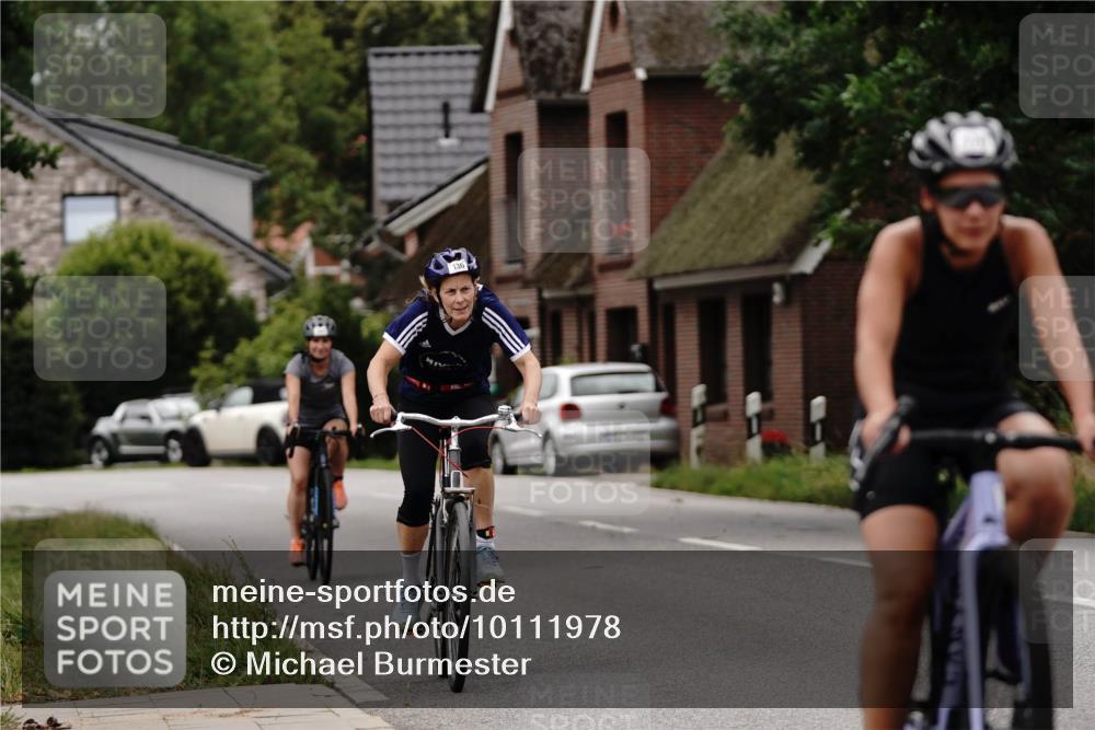30.08.2026 - Elbe Triathlon Hamburg Michael Burmester http://msf.ph/oto/10111978 30.08.2026 14:14:07 Radfahren 136, 136, 141, 170 meine-sportfotos.de