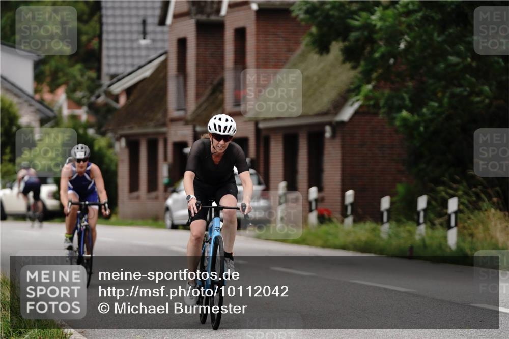 30.08.2026 - Elbe Triathlon Hamburg Michael Burmester http://msf.ph/oto/10112042 30.08.2026 14:16:07 Radfahren 132, 165, 172, 176, 179 meine-sportfotos.de