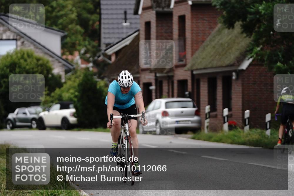 30.08.2026 - Elbe Triathlon Hamburg Michael Burmester http://msf.ph/oto/10112066 30.08.2026 14:17:11 Radfahren 142 meine-sportfotos.de