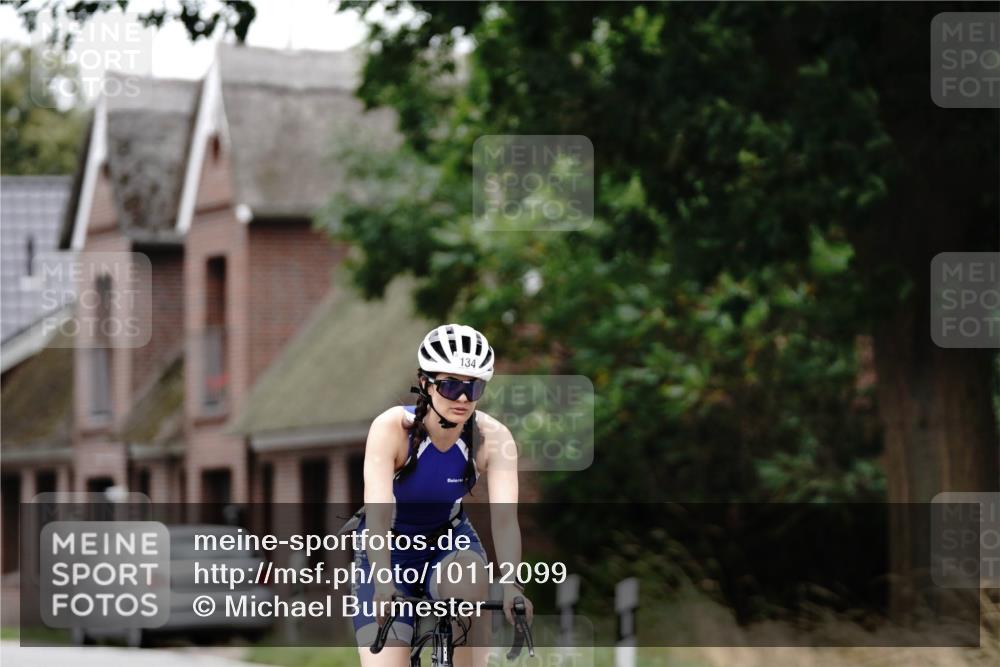30.08.2026 - Elbe Triathlon Hamburg Michael Burmester http://msf.ph/oto/10112099 30.08.2026 14:18:15 Radfahren 134 meine-sportfotos.de