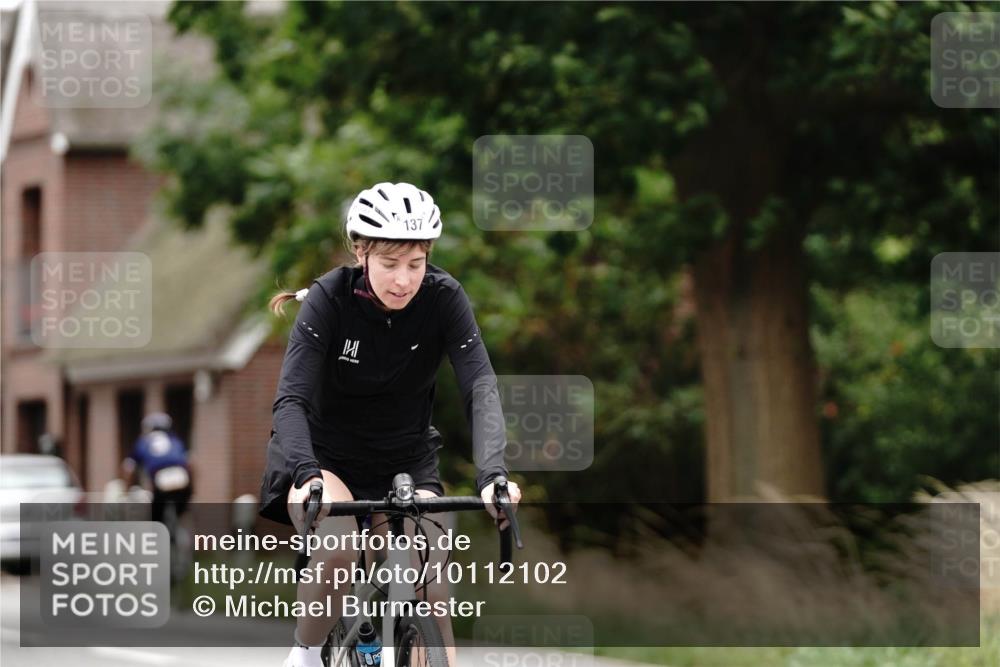 30.08.2026 - Elbe Triathlon Hamburg Michael Burmester http://msf.ph/oto/10112102 30.08.2026 14:18:22 Radfahren 137, 137, 150, 152, 178 meine-sportfotos.de