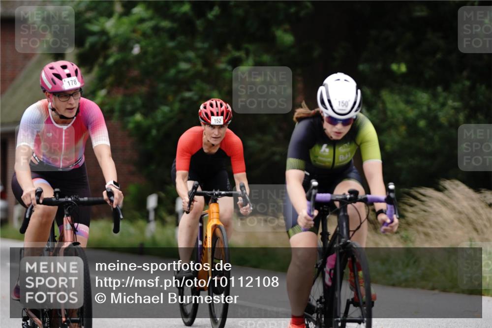 30.08.2026 - Elbe Triathlon Hamburg Michael Burmester http://msf.ph/oto/10112108 30.08.2026 14:18:26 Radfahren 178, 152, 150, 137, 145, 150, 152, 178 meine-sportfotos.de