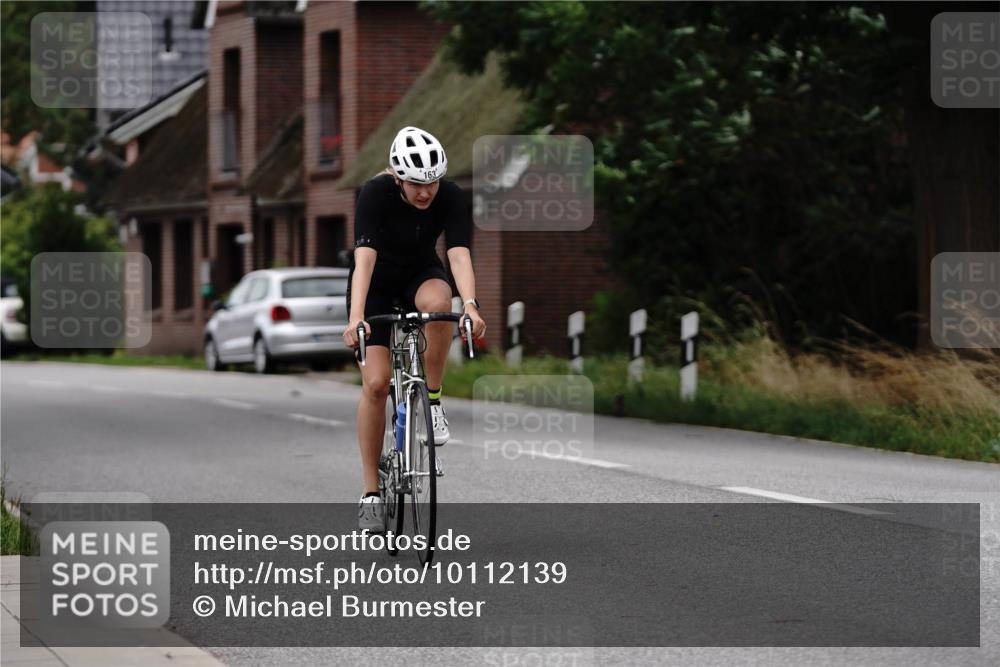 30.08.2026 - Elbe Triathlon Hamburg Michael Burmester http://msf.ph/oto/10112139 30.08.2026 14:19:20 Radfahren 163, 163 meine-sportfotos.de
