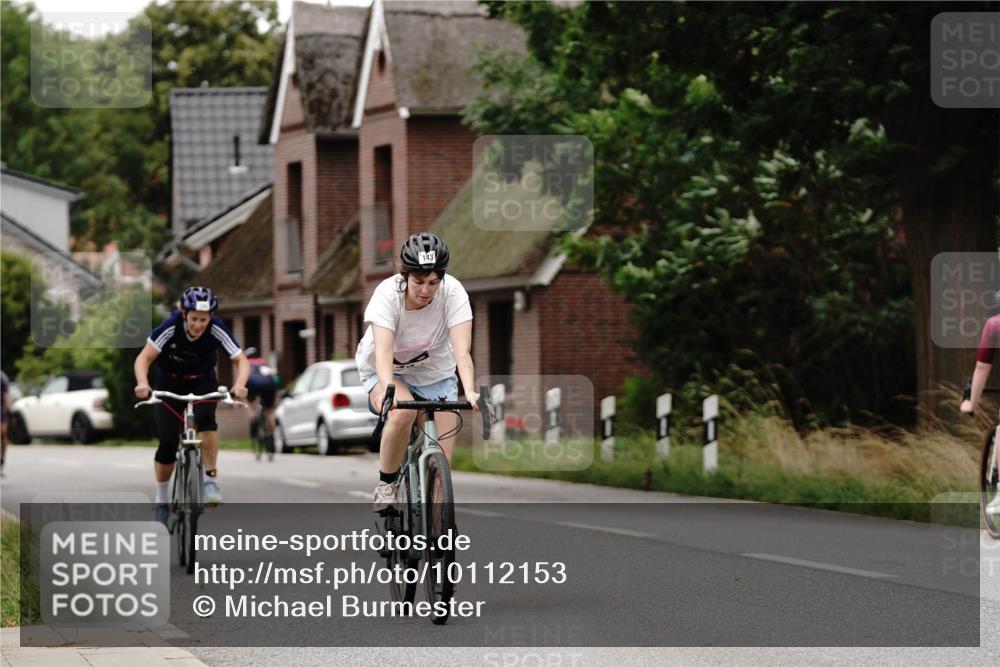 30.08.2026 - Elbe Triathlon Hamburg Michael Burmester http://msf.ph/oto/10112153 30.08.2026 14:19:51 Radfahren 143, 136, 143, 167 meine-sportfotos.de
