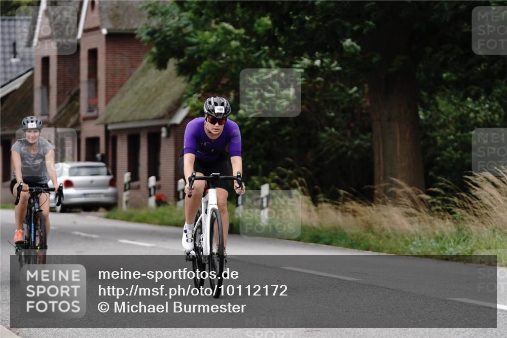 30.08.2026 - Elbe Triathlon Hamburg Michael Burmester http://msf.ph/oto/10112172 30.08.2026 14:20:42 Radfahren 149, 141, 149 meine-sportfotos.de