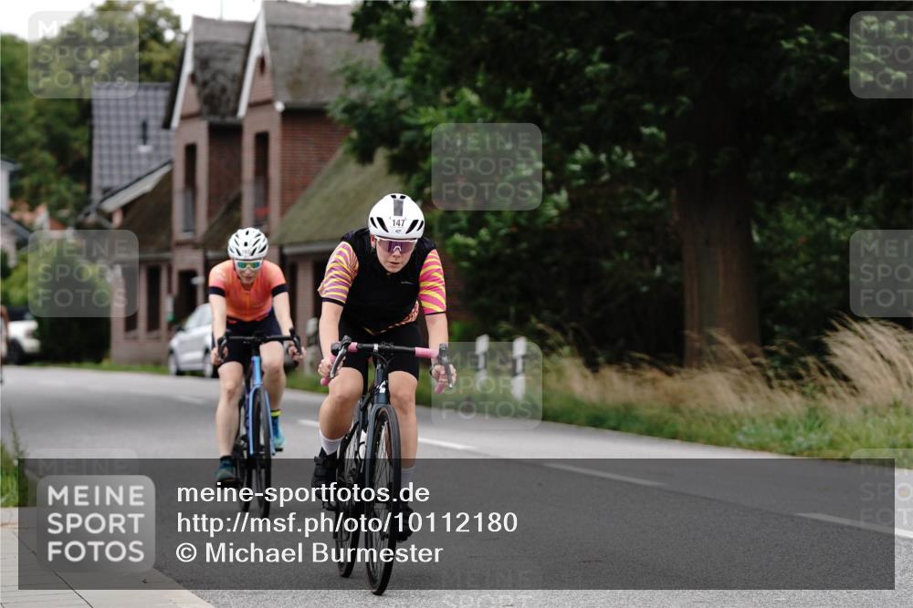 30.08.2026 - Elbe Triathlon Hamburg Michael Burmester http://msf.ph/oto/10112180 30.08.2026 14:20:56 Radfahren 147, 146, 147, 165, 172 meine-sportfotos.de