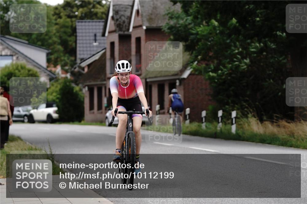 30.08.2026 - Elbe Triathlon Hamburg Michael Burmester http://msf.ph/oto/10112199 30.08.2026 14:21:44 Radfahren 160 meine-sportfotos.de