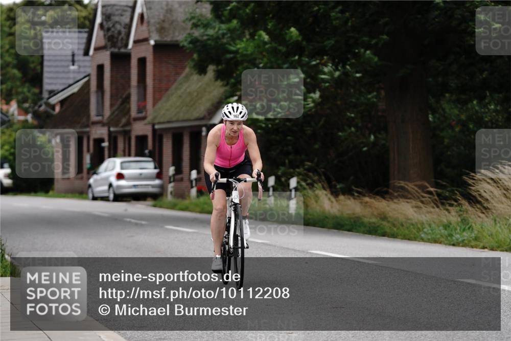 30.08.2026 - Elbe Triathlon Hamburg Michael Burmester http://msf.ph/oto/10112208 30.08.2026 14:22:09 Radfahren 162 meine-sportfotos.de