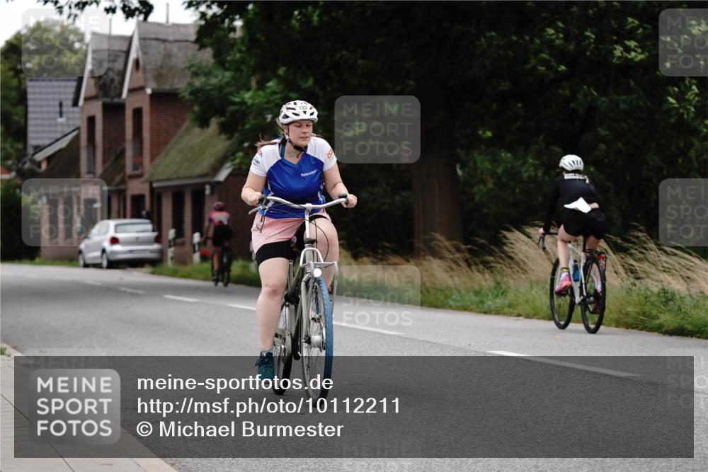 30.08.2026 - Elbe Triathlon Hamburg Michael Burmester http://msf.ph/oto/10112211 30.08.2026 14:22:25 Radfahren 133, 142, 153 meine-sportfotos.de