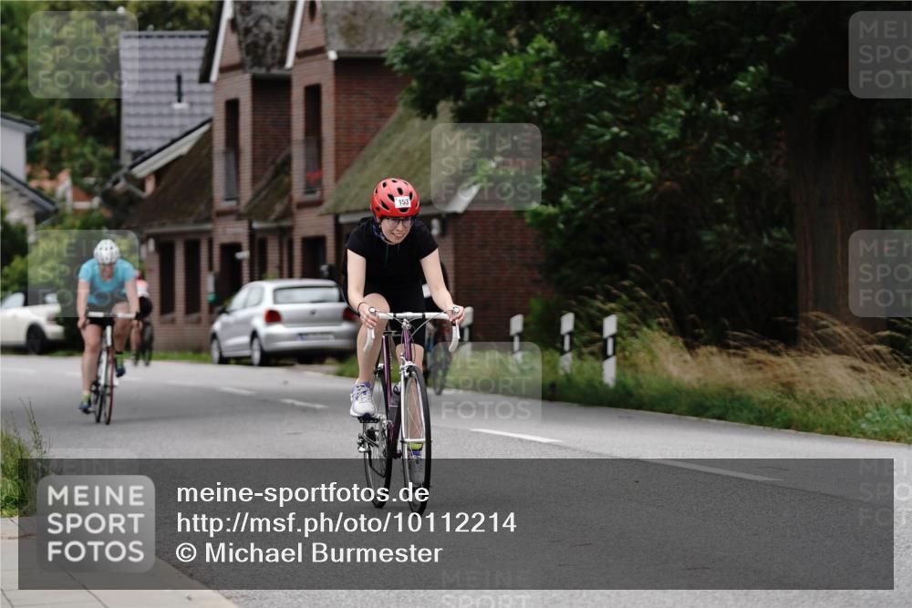 30.08.2026 - Elbe Triathlon Hamburg Michael Burmester http://msf.ph/oto/10112214 30.08.2026 14:22:28 Radfahren 153, 133, 142, 153 meine-sportfotos.de