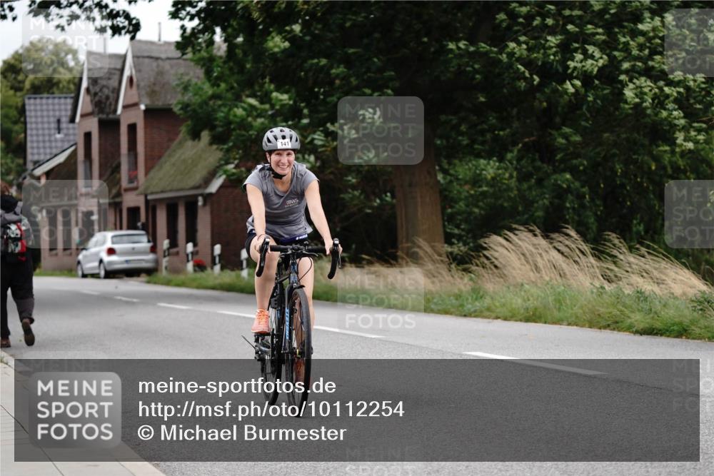 30.08.2026 - Elbe Triathlon Hamburg Michael Burmester http://msf.ph/oto/10112254 30.08.2026 14:27:02 Radfahren 141 meine-sportfotos.de