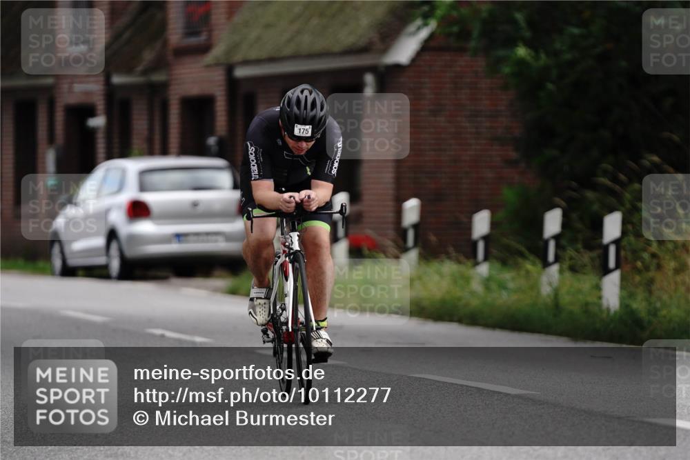30.08.2026 - Elbe Triathlon Hamburg Michael Burmester http://msf.ph/oto/10112277 30.08.2026 14:44:00 Radfahren 175, 140, 175 meine-sportfotos.de