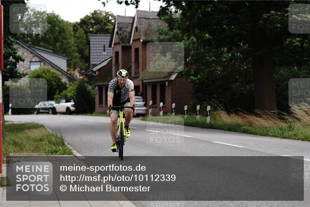 30.08.2026 - Elbe Triathlon Hamburg Michael Burmester http://msf.ph/oto/10112339 30.08.2026 14:49:19 Radfahren 159 meine-sportfotos.de